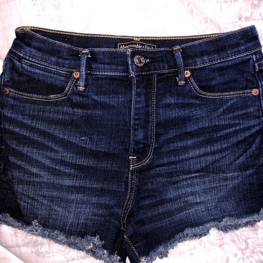 Abercrombie and Fitch Dark Wash Jean Short-Size 25